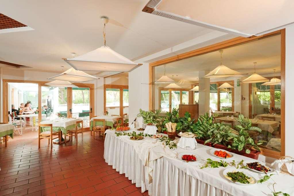 Domina Home Kyrie Isole Tremiti Restoran foto