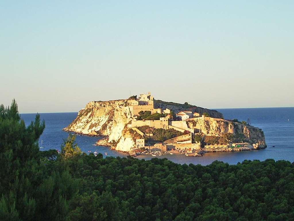 Domina Home Kyrie Isole Tremiti Fasilitas foto